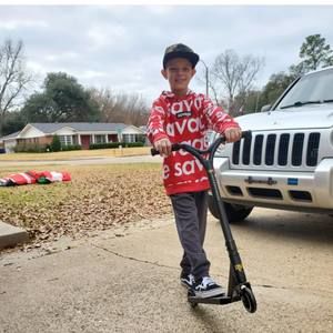 Meet your Posher, Colin